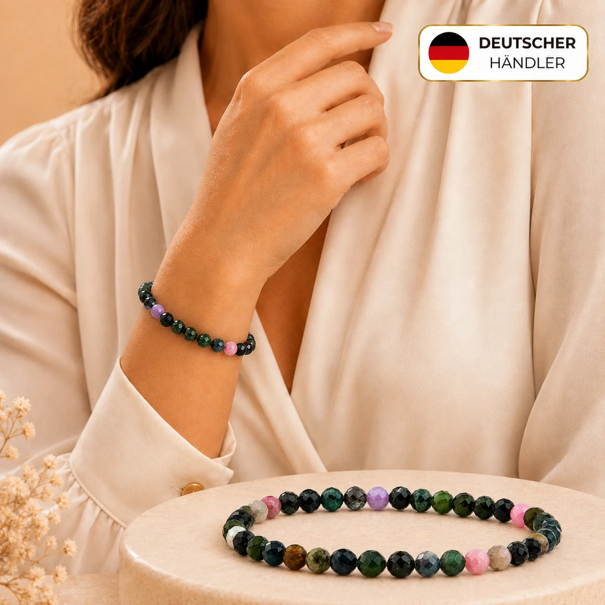Turmalin No. 1 Armband facettiert – Tragebild und Detailansicht