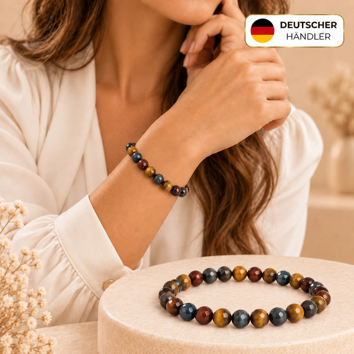 Tigeraugen-Mix Armband facettiert, 6 mm – Tragebild und Detailansicht