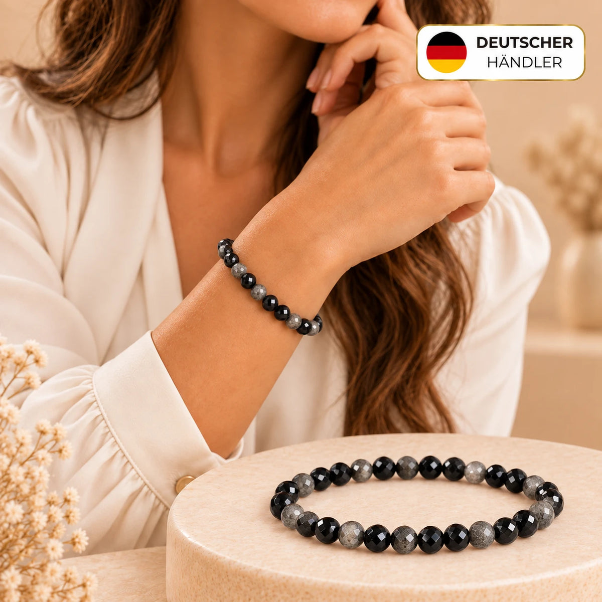 Silberobsidian Armband facettiert, 6 mm – Tragebild und Detailansicht