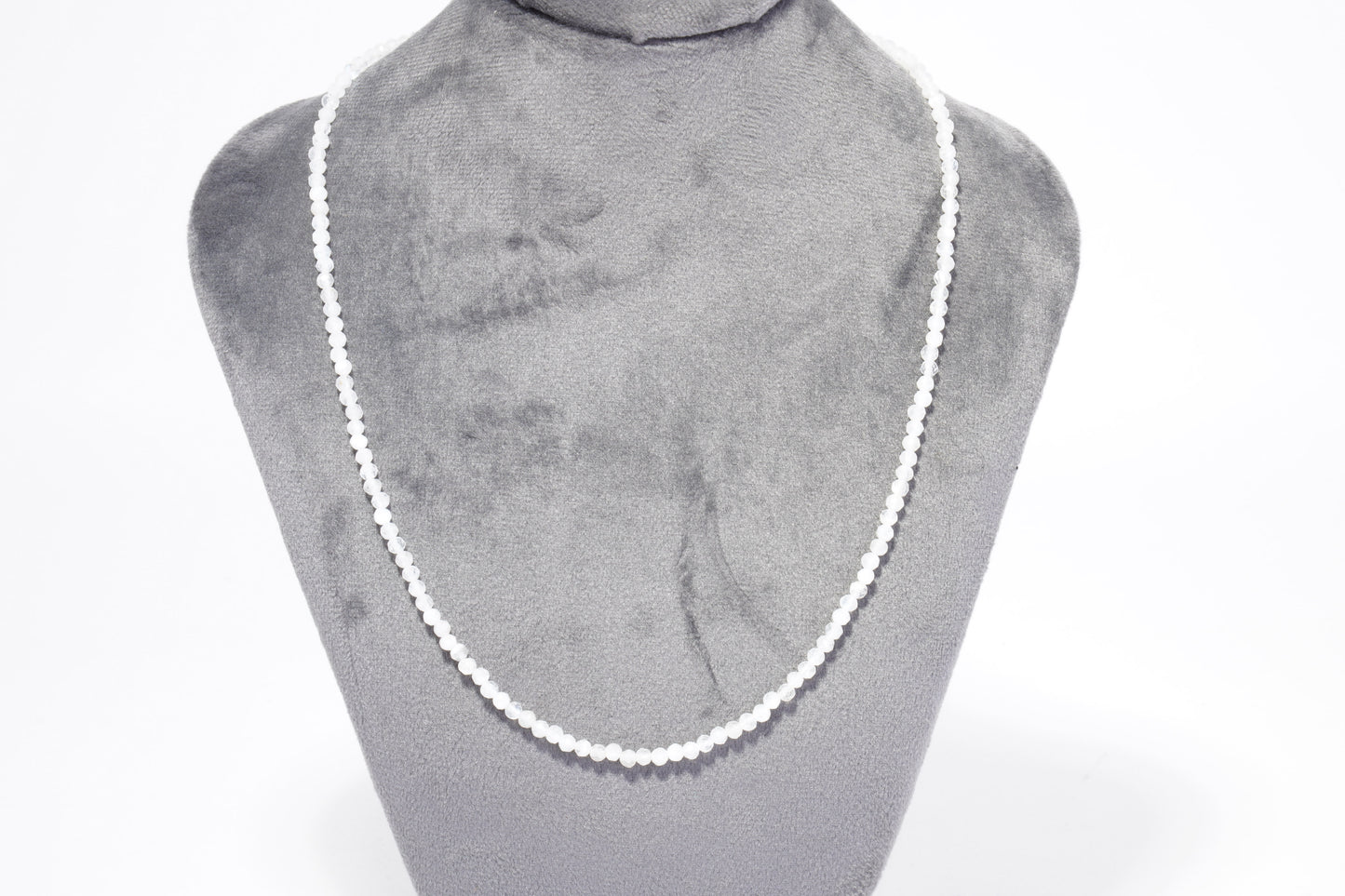Mondstein Edelstein Halskette ca. 3 mm facettiert mit 925 Silber Verschluss